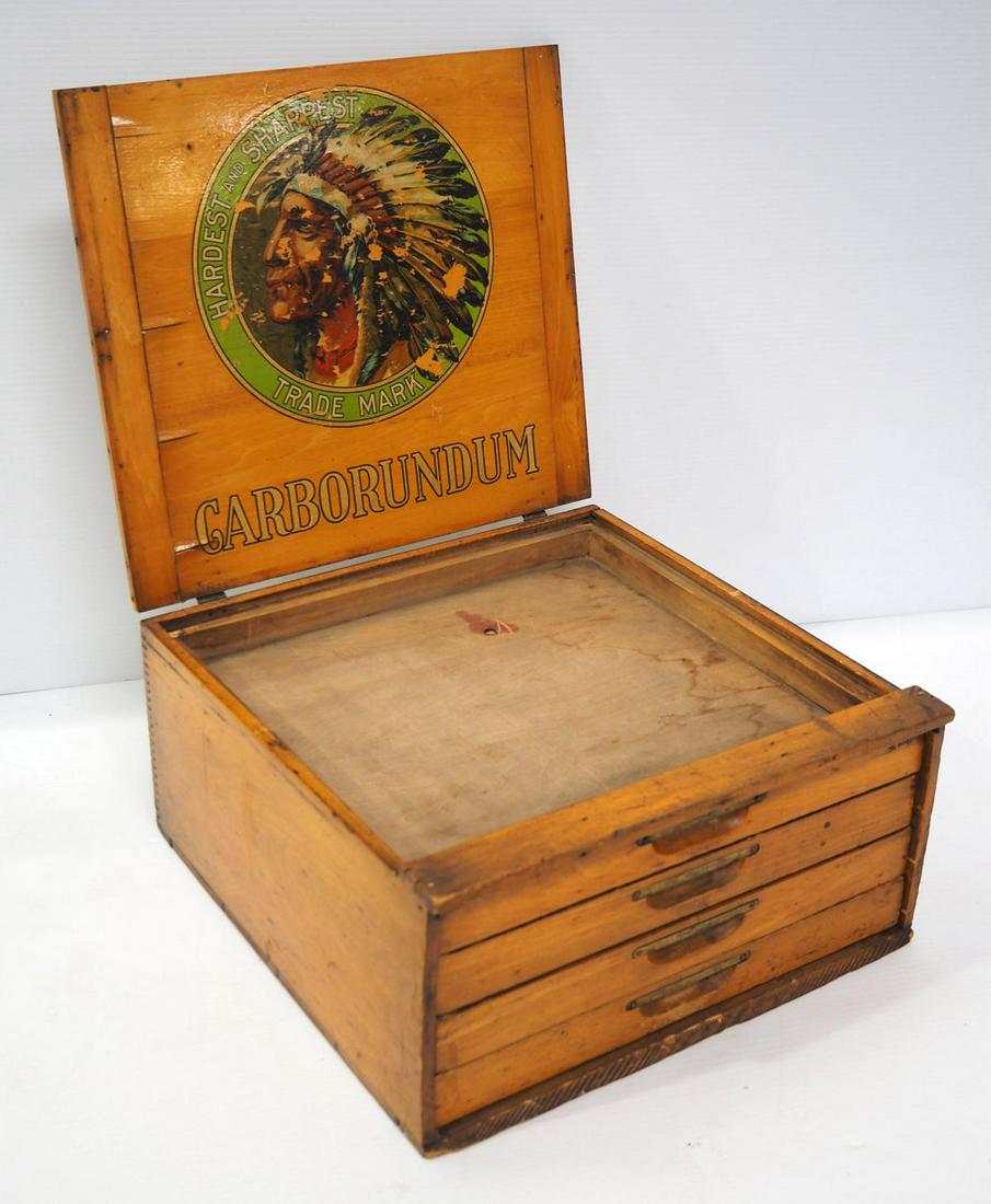 Carborundum 4-drawer wooden display case (1 of 4)