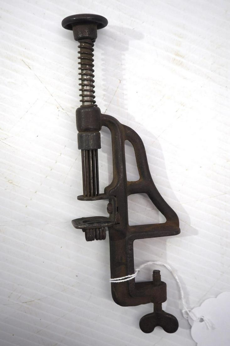 Cast iron table-mount raisin pitter (1 of 1)