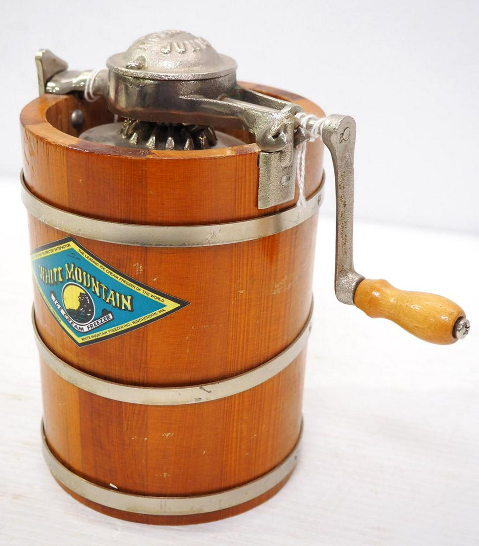 White Mountain Jr ice cream freezer: White Mountain Jr ice cream freezer -Very Good