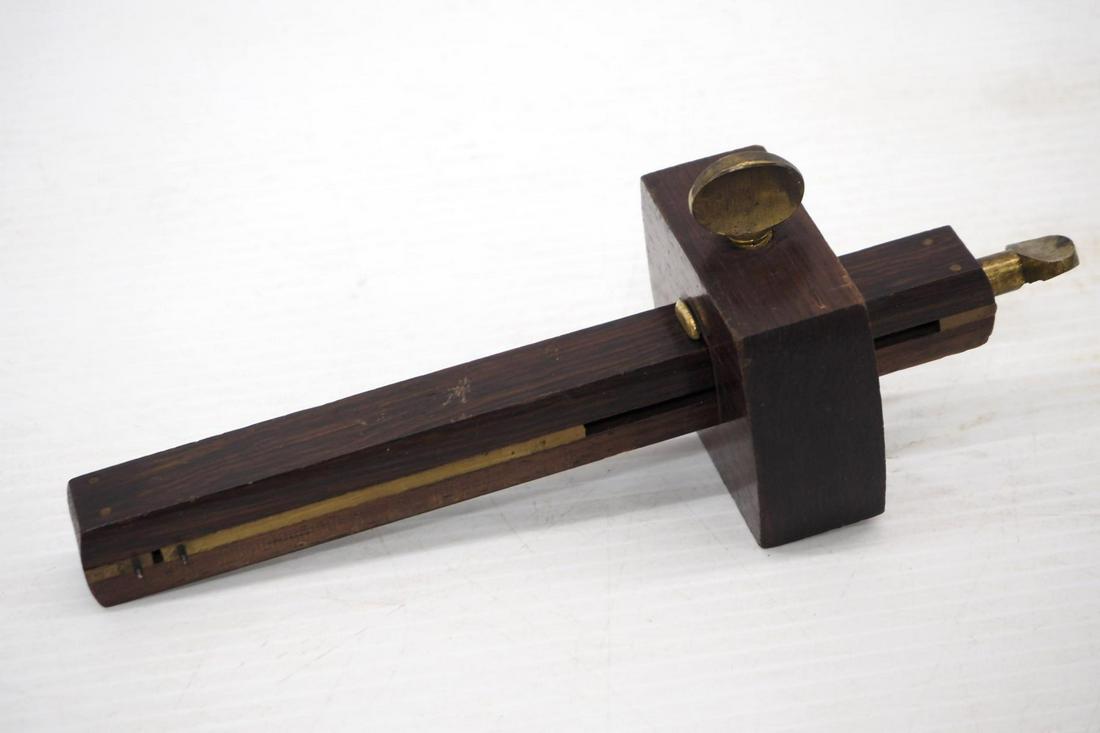 Stanley No.77 Metric Mortise Gauge (1 of 2)