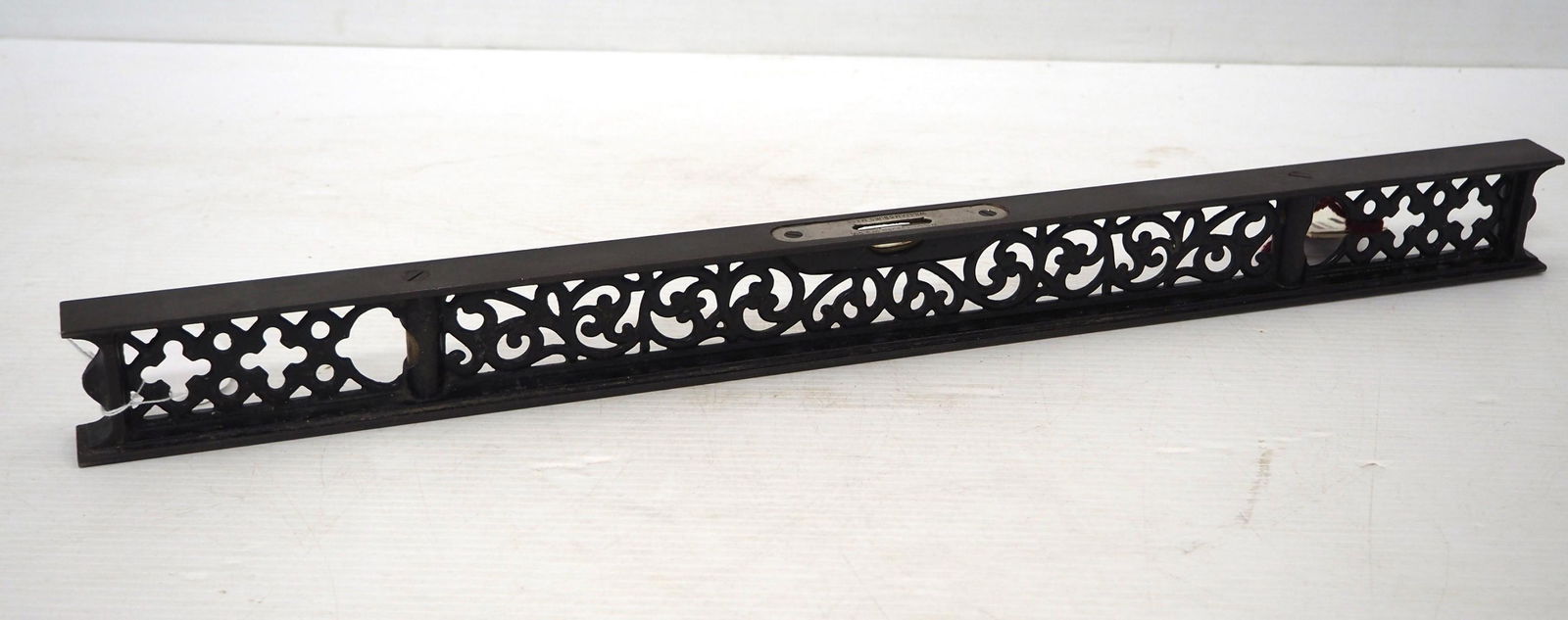 24" Williamsburg Double Level, RARE! (1 of 3)