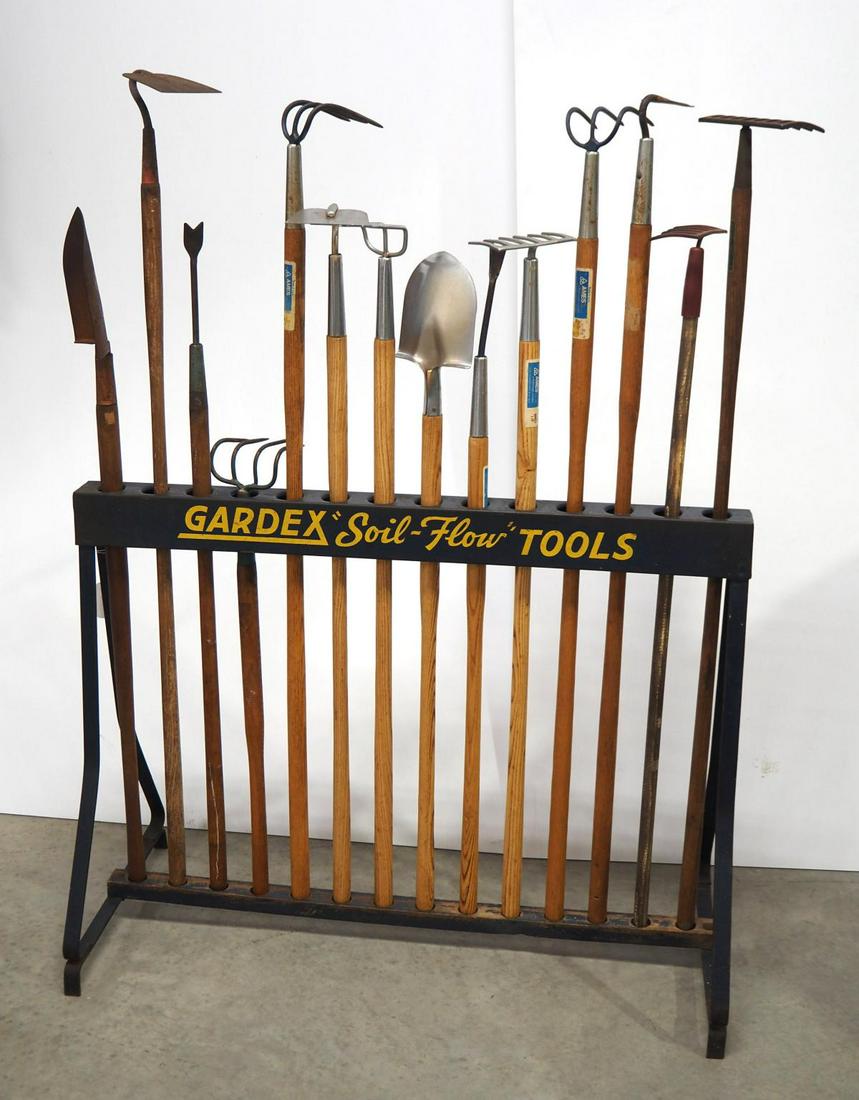 Gardex Garden Tool display with tools (0260) on Mar 11, 2022 Chupp