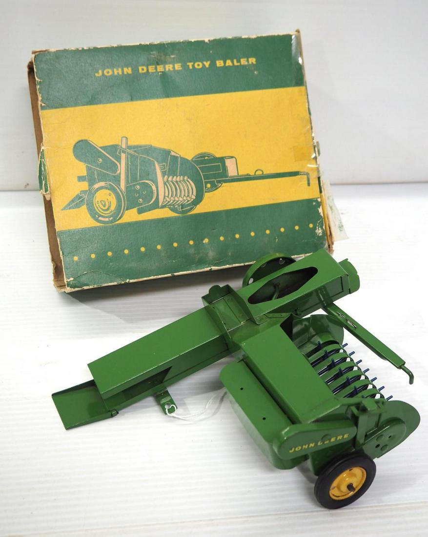 John Deere Baler (1 of 3)
