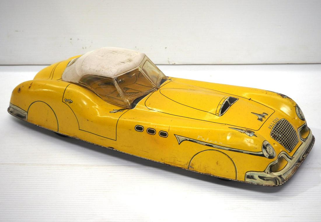 Marx Falcon Car: Marx Falcon Car -Works, fair condition