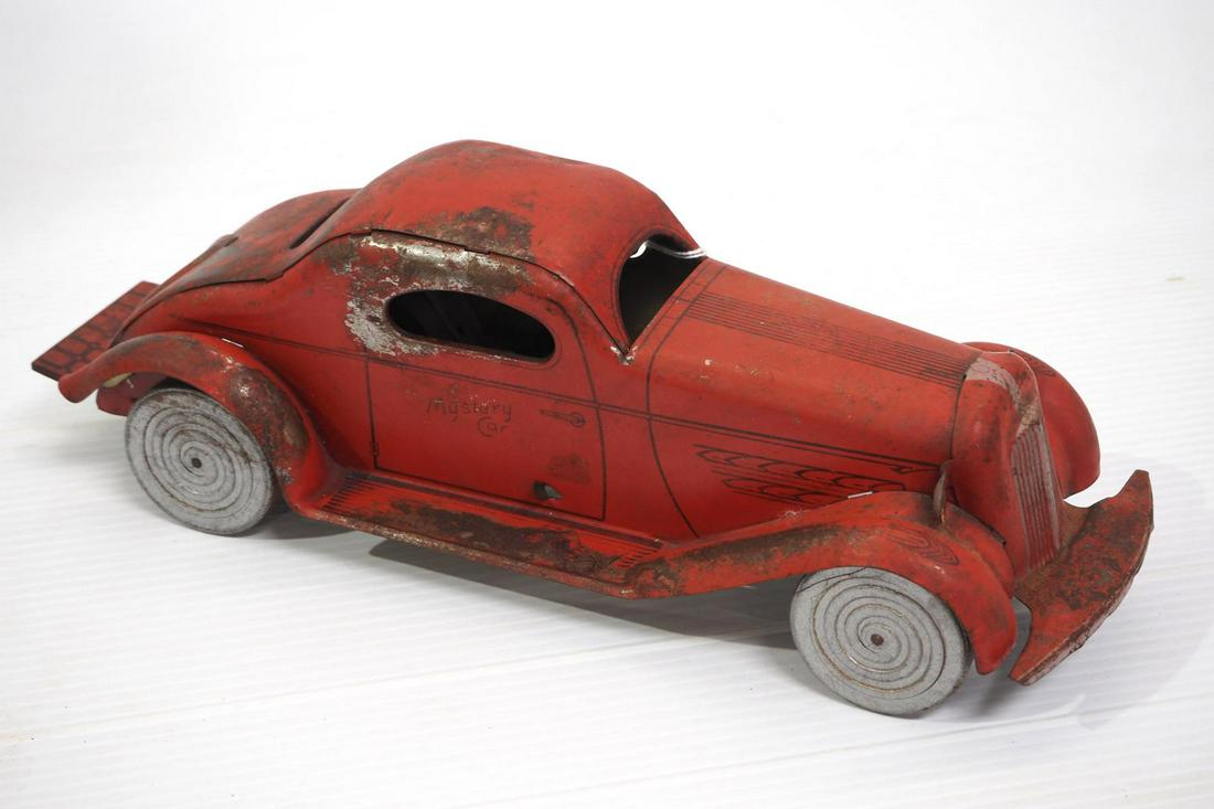 Marx tin mechanical Mystery Car (1 of 2)