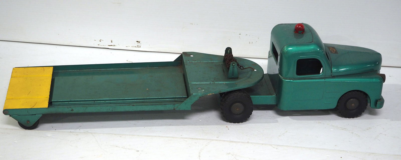 Structo Truck & Flatbed Trailer (1 of 6)