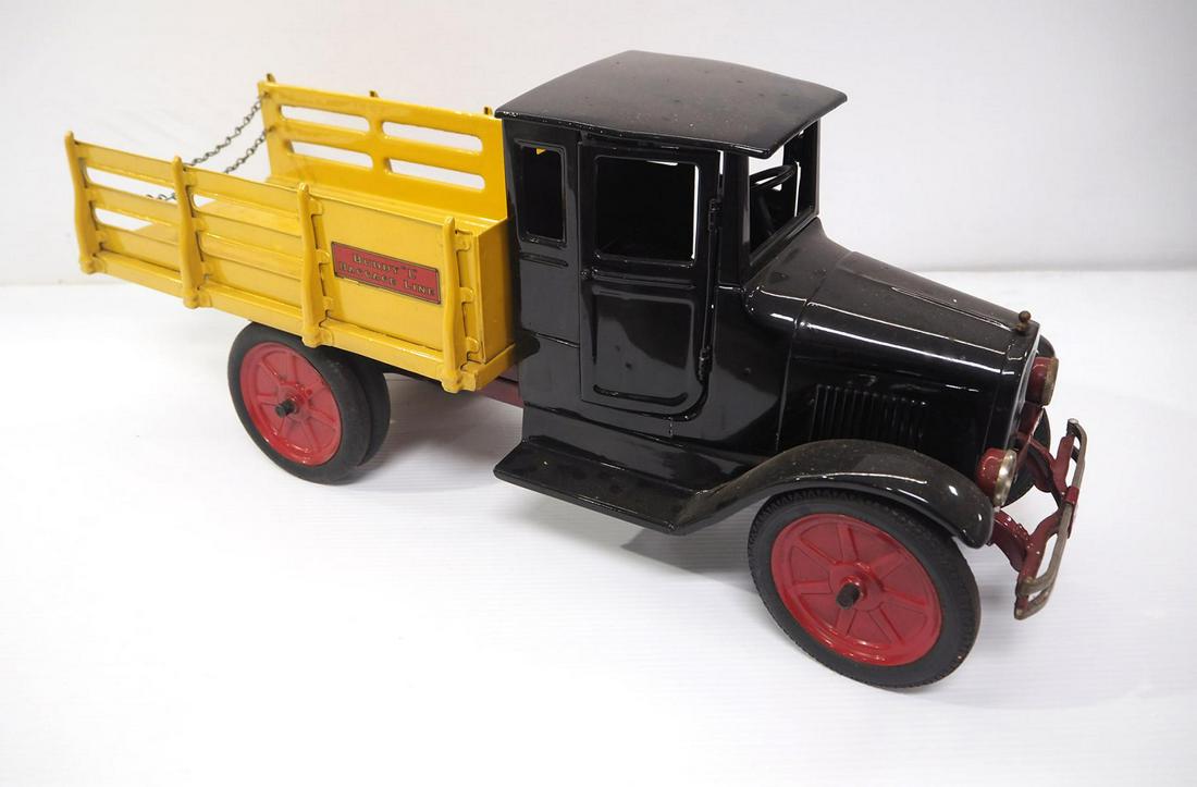 Buddy L Baggage Line Truck: Buddy L Baggage Line Truck, 26"L -Reproduction