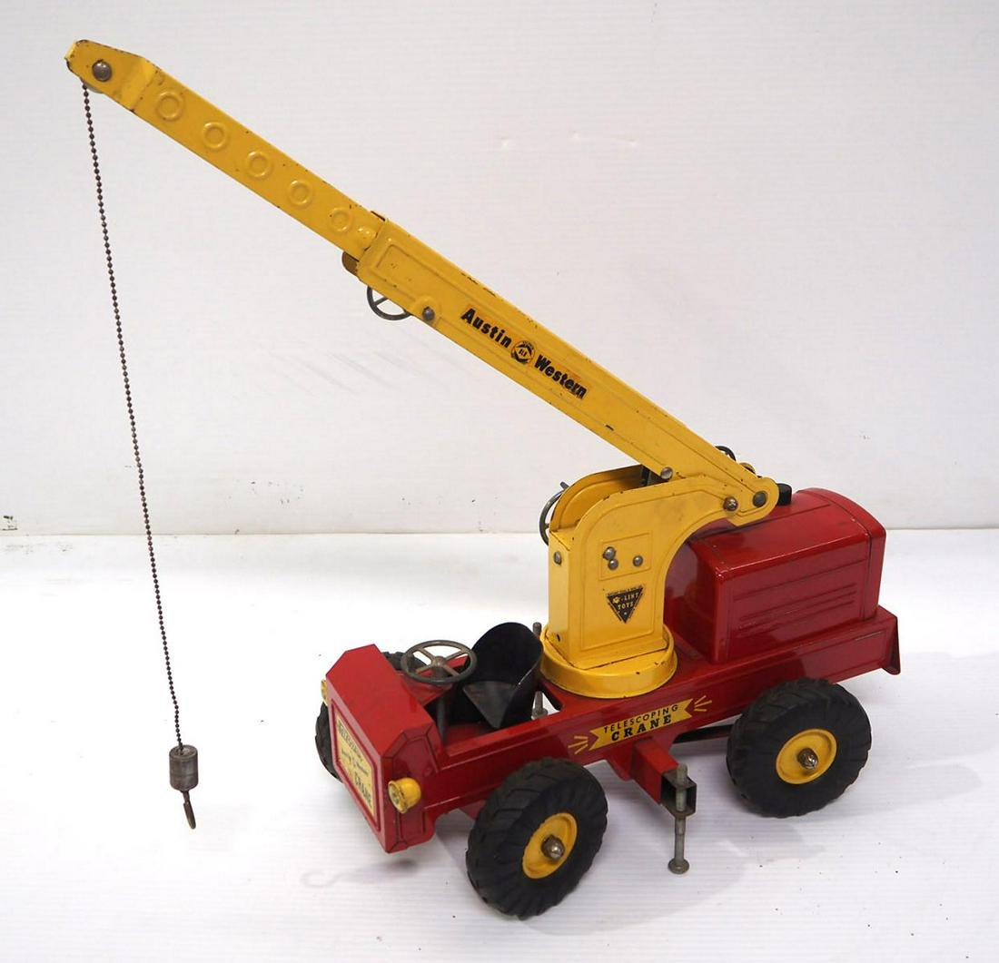 Nylint Austin Western Telescoping Crane (1 of 4)