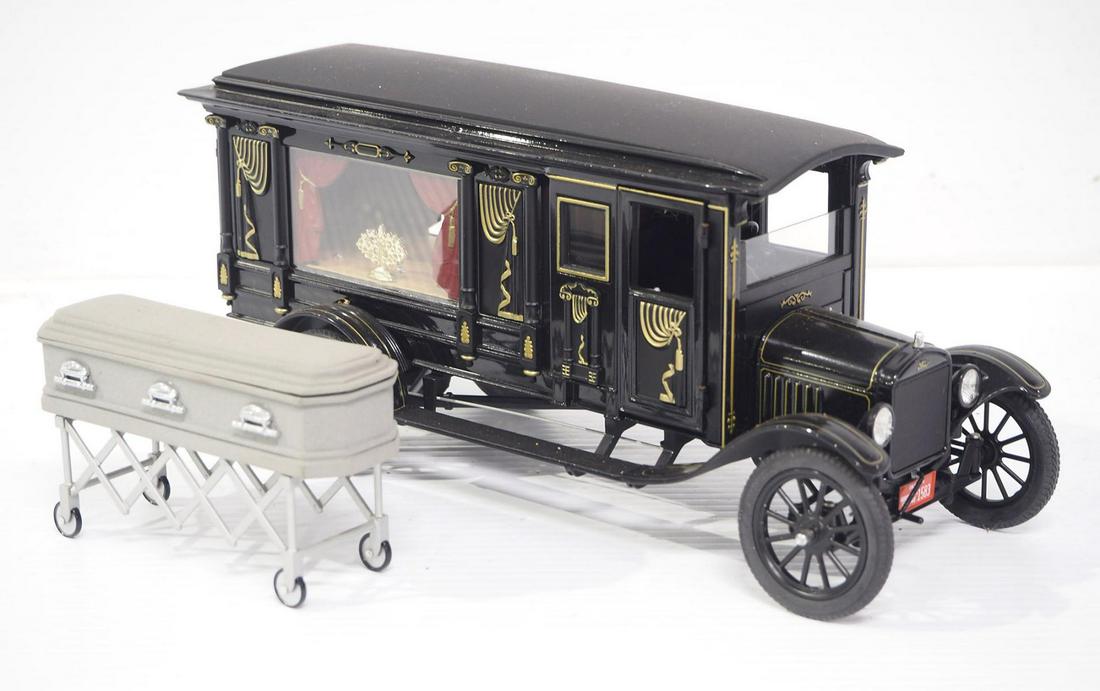 Precision Miniatures 1921 Ford Model T Hearse (1 of 4)