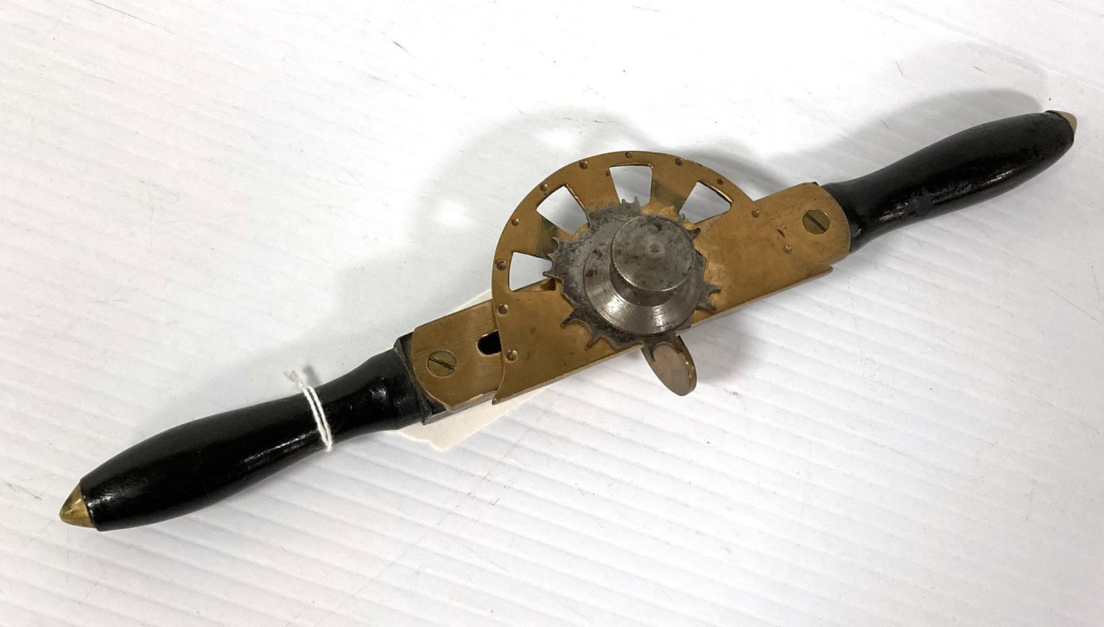 Windsor Beaders with circular cutter: Windsor Beaders with circular cutter