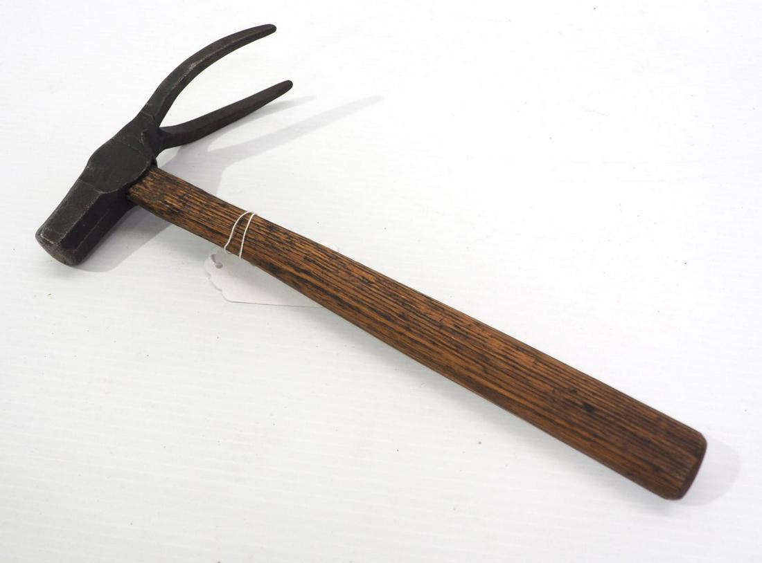 Early hand-forged 2-prong hammer (1 of 3)