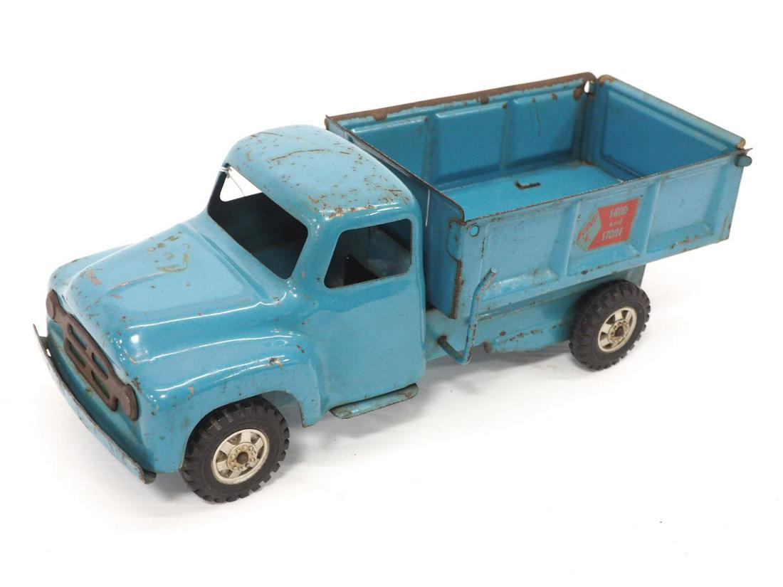 Buddy L Sand & Gravel Dump Truck (1 of 3)