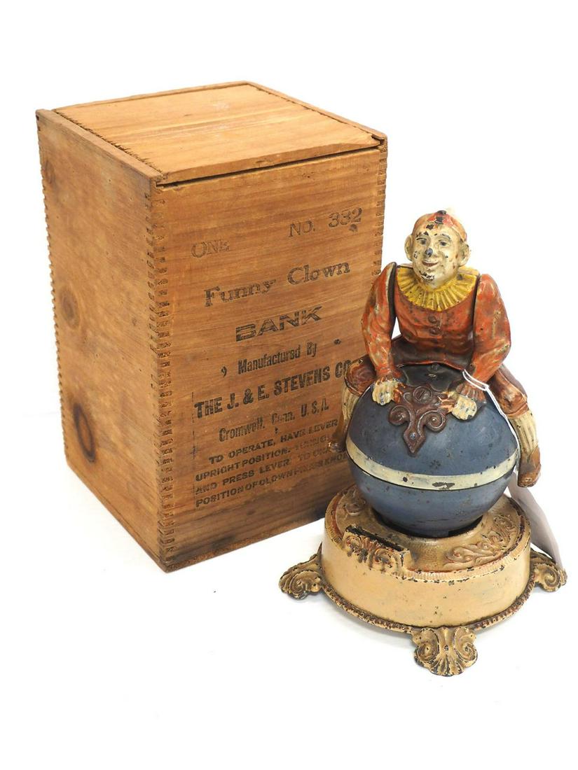 J & E Stevens mechanical Clown bank (1 of 6)