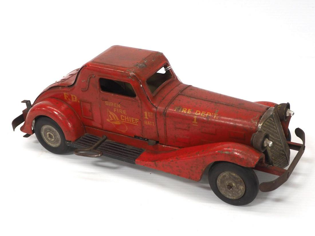Marx Siren Fire Chief Car (1 of 5)