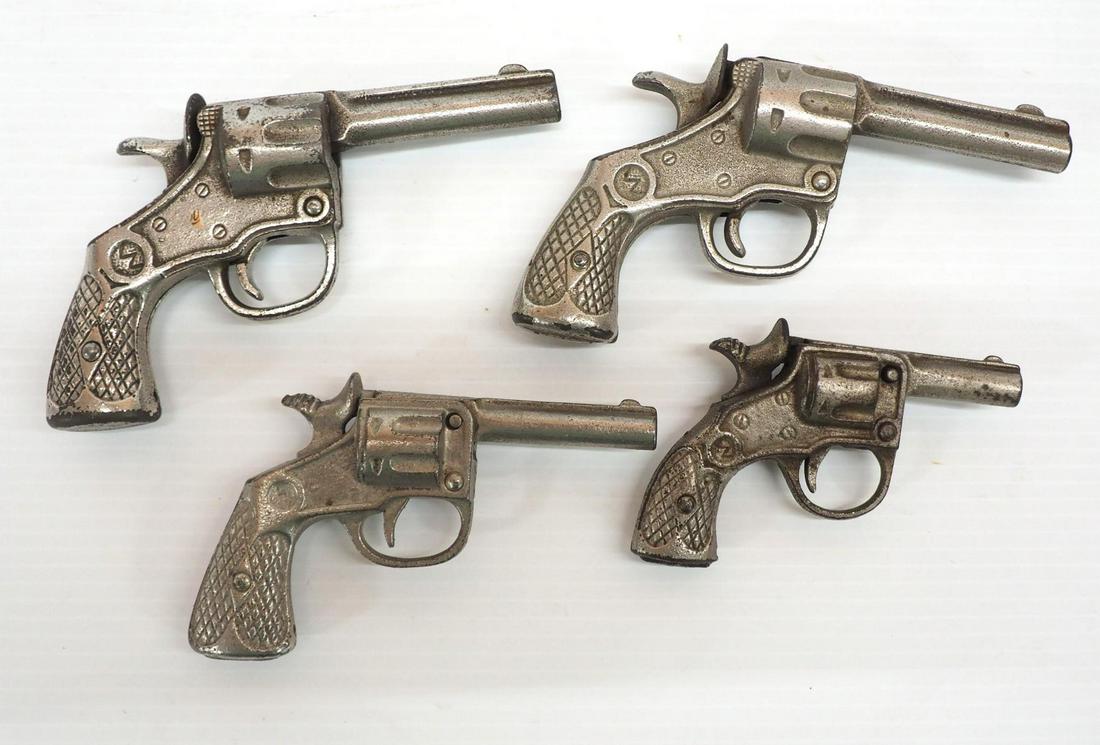 (4) Early cast metal Cap Guns: (4) Cast metal Cap Guns from the early 1960s -Good, working condition