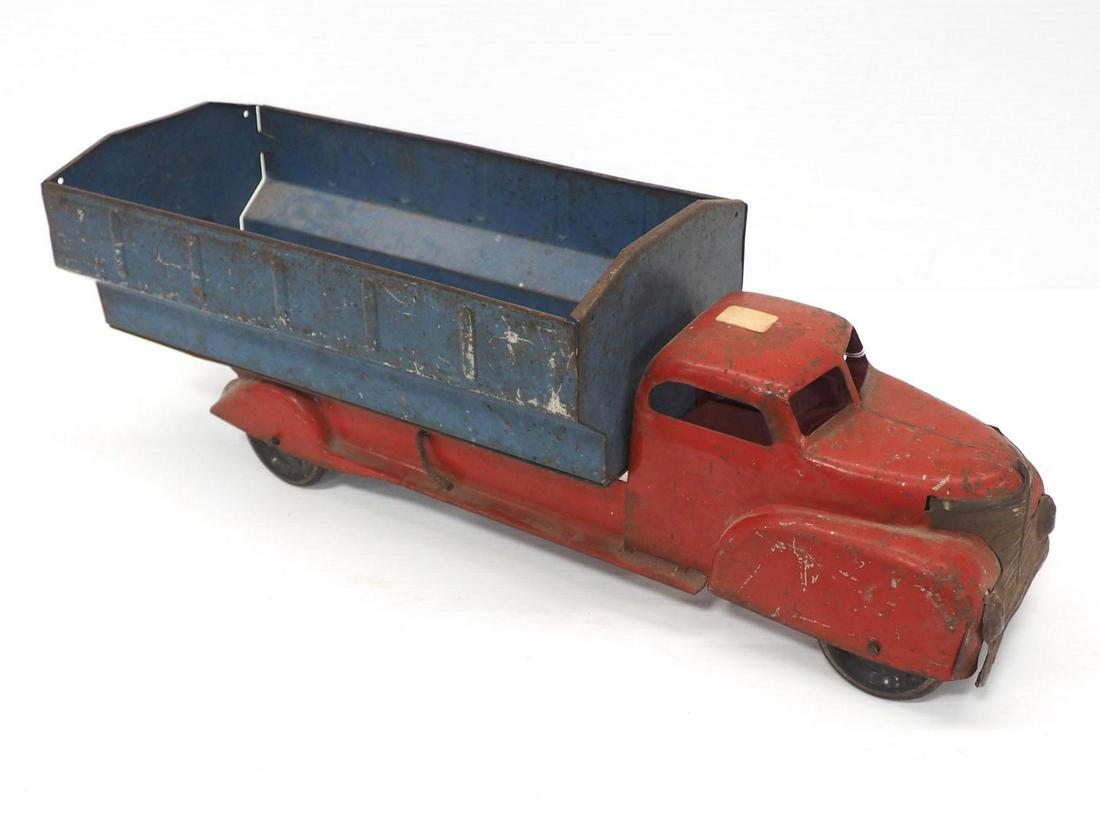 Marx Dump Truck (1 of 3)