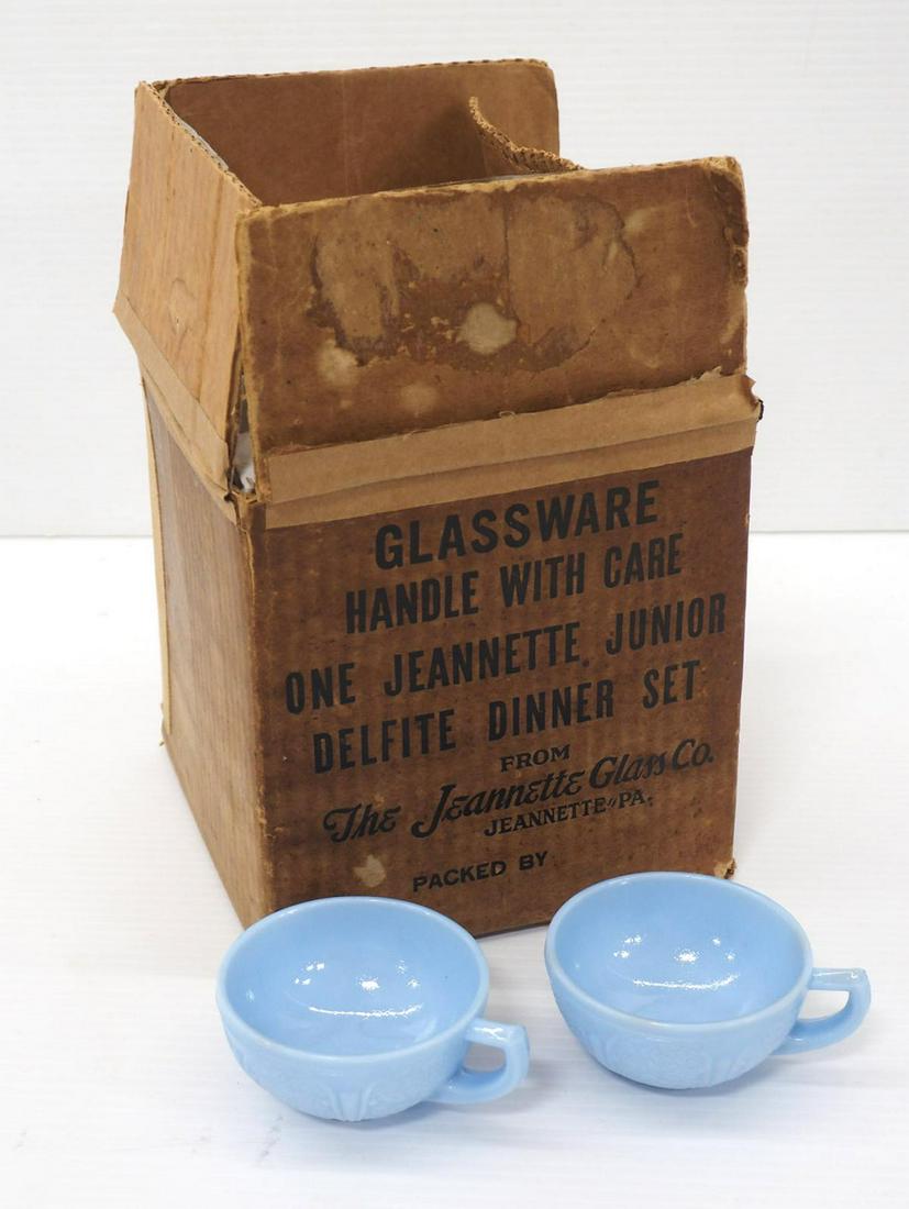 Jeannette Junior Delfite Dinner Set (1 of 5)