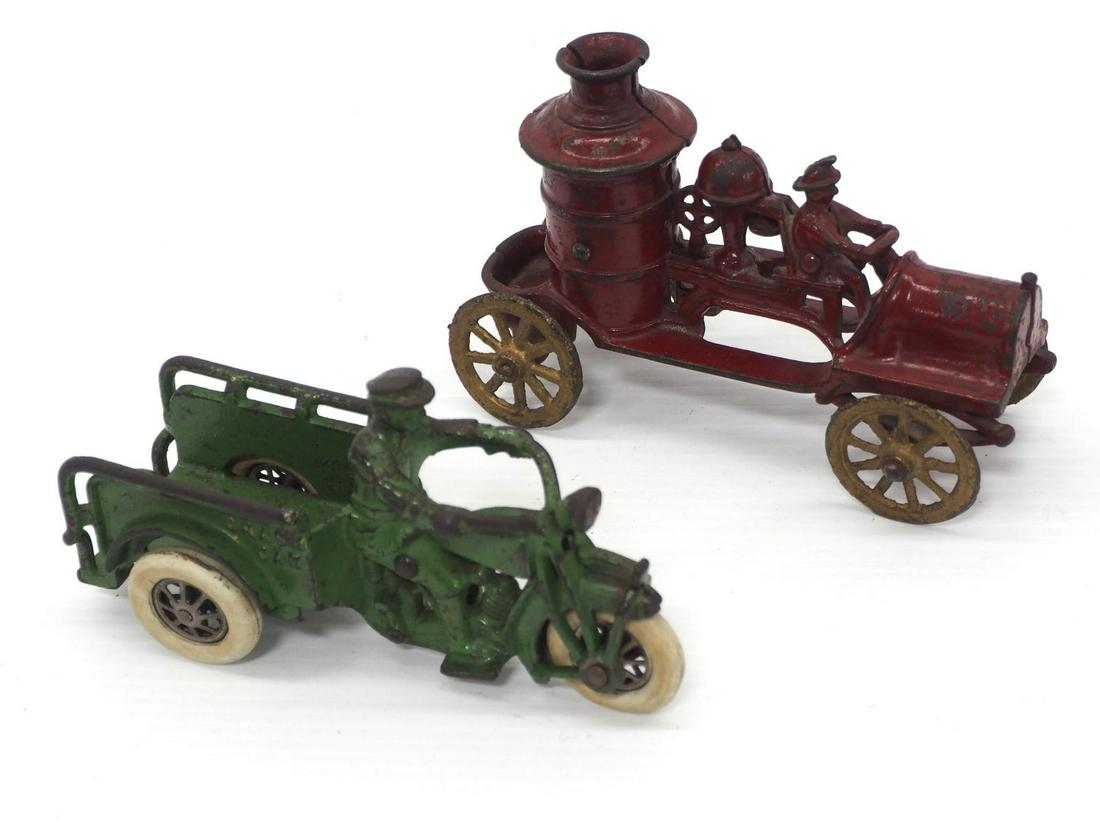 (2) Cast iron toys (1 of 2)