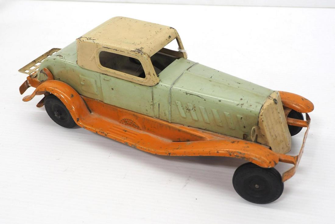 Girard wind-up Coupe (1 of 3)
