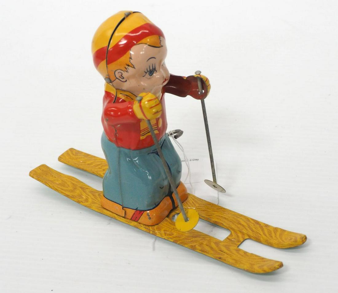 Chein wind-up Skier (1 of 3)