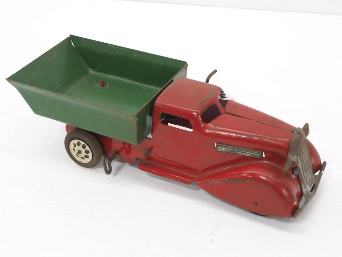 Wyandotte wind-up Dump Truck (1 of 4)