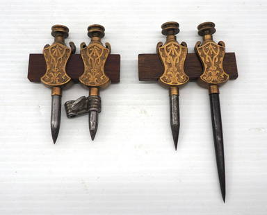 (4) Stanley Trammel Points: (4) Stanley Trammel Points in display cases: (2) No.2 Type 2 3¾"L (pencil holder may not be Stanley) / (2) No.3 one 4¼", one 5¾"