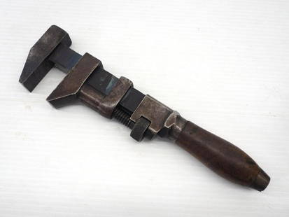 10" PS&W Adjustable Wrench: 10" PS&W Adjustable Wrench with wood handle, in display case, made on the Robinson patent