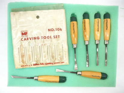 Millers Falls Co. Carving Tool Set No.106: Millers Falls Co. Carving Tool Set No.106, in display case