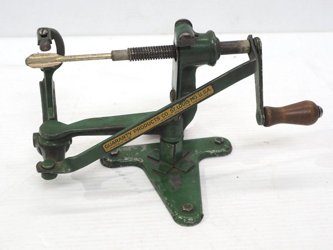 Nu-Way hand-crank potato peeler: Nu-Way hand-crank potato peeler