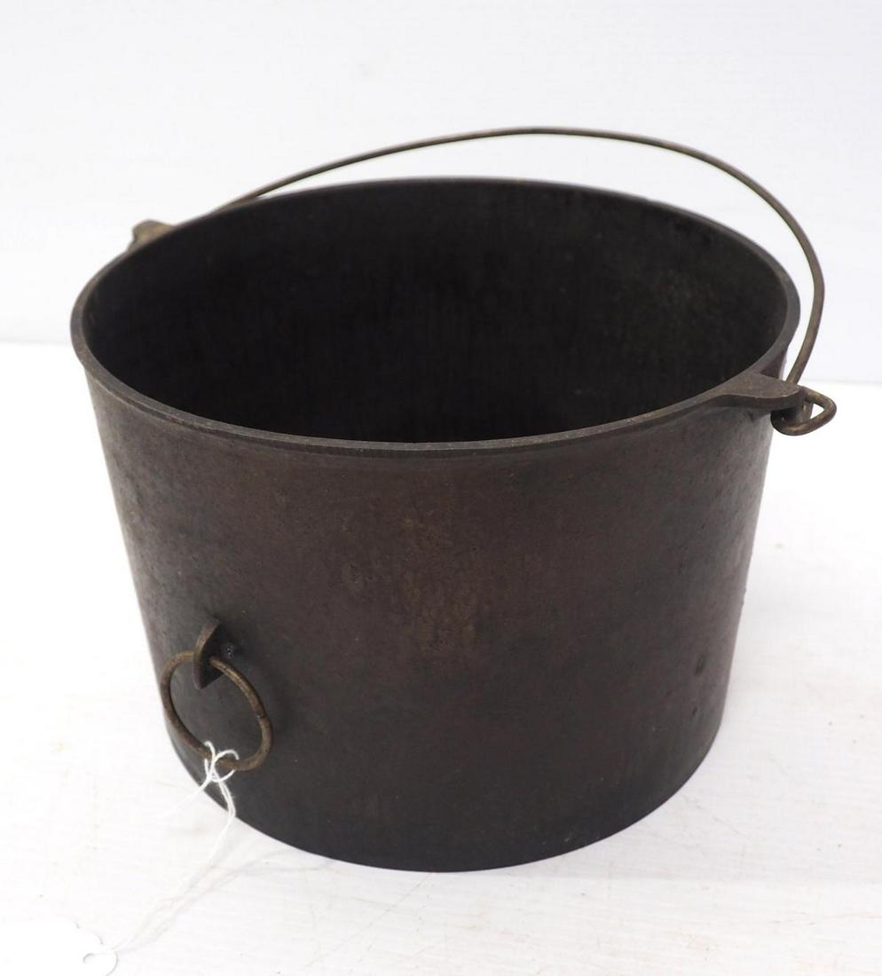 Griswold No.8 Flat Bottom Kettle (1 of 3)