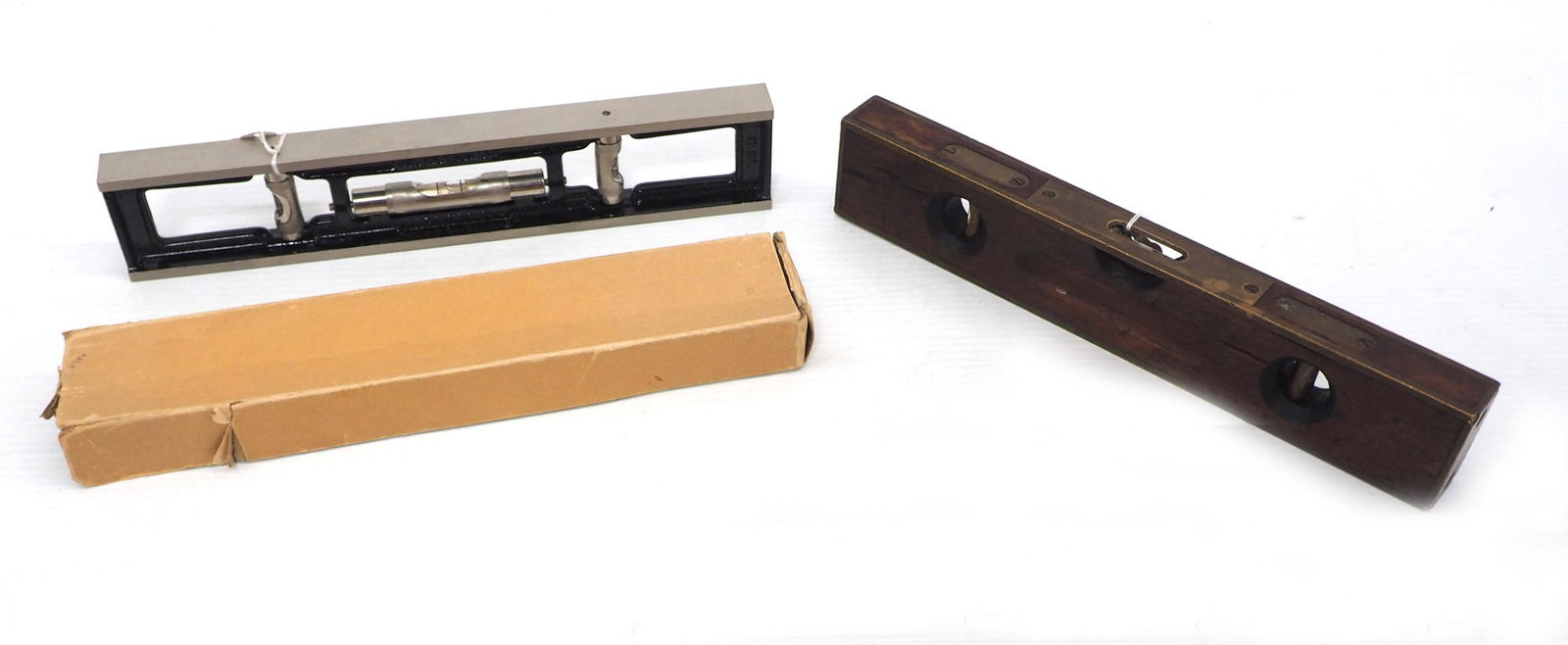 (2) Stanley Levels (1 of 4)