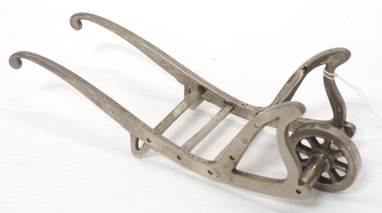 Salesman sample firewood cart (1 of 4)