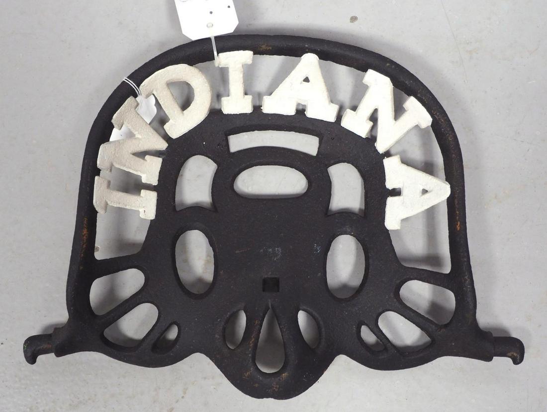 Indiana cast iron seat (1 of 2)