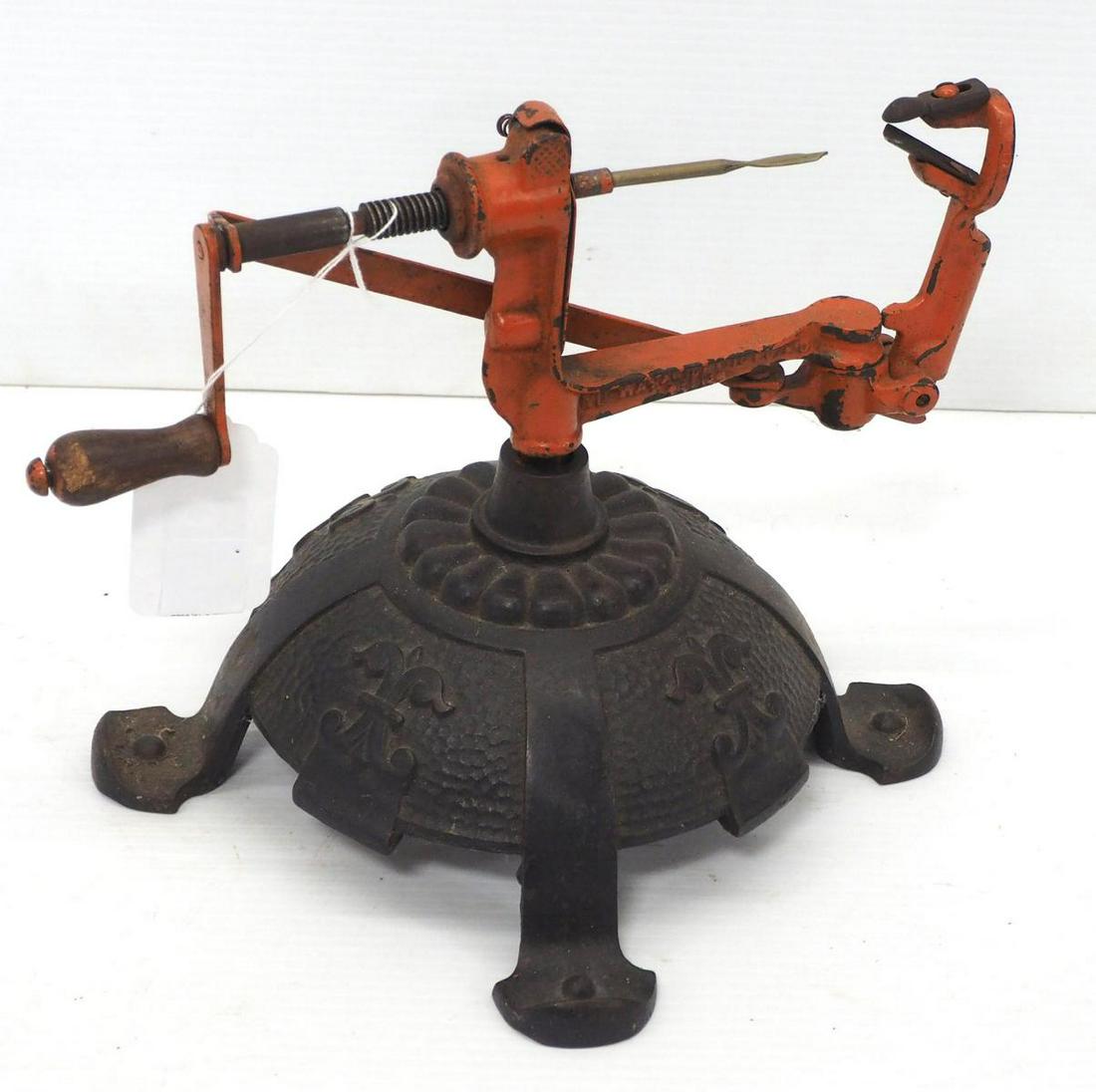 Handcrank apple peeler on cast iron base Mar 11, 2023 Chupp