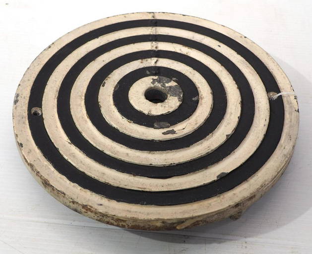 Cast iron target (1822) on Mar 11, 2023 Chupp Auctions & Real Estate