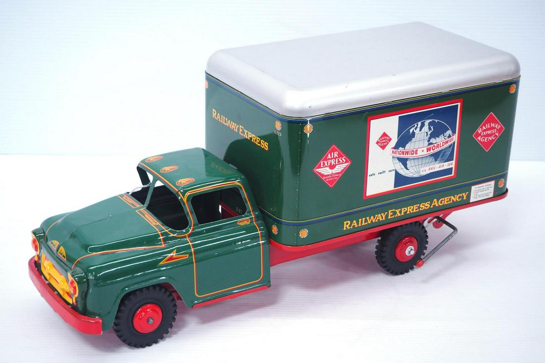 Marx Railway Express Truck (1 of 6)