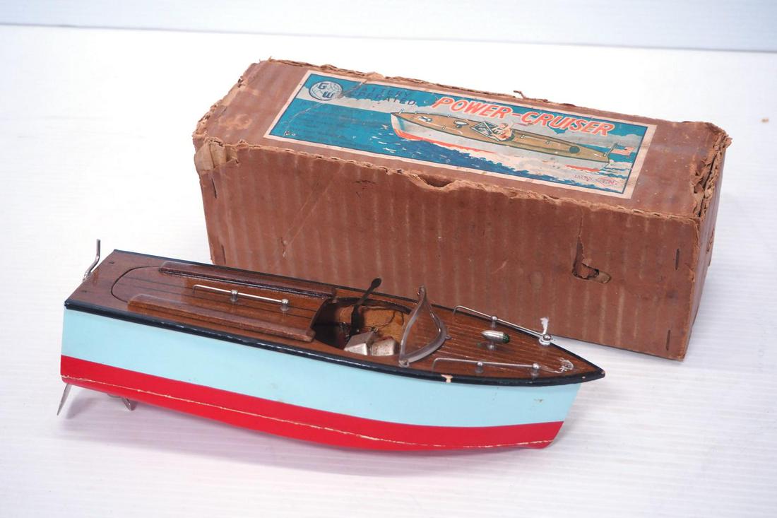 G.W. Power-Cruiser Boat: G.W. Battery-Operated Power-Cruiser Boat with original box, 16"L - Box is rough