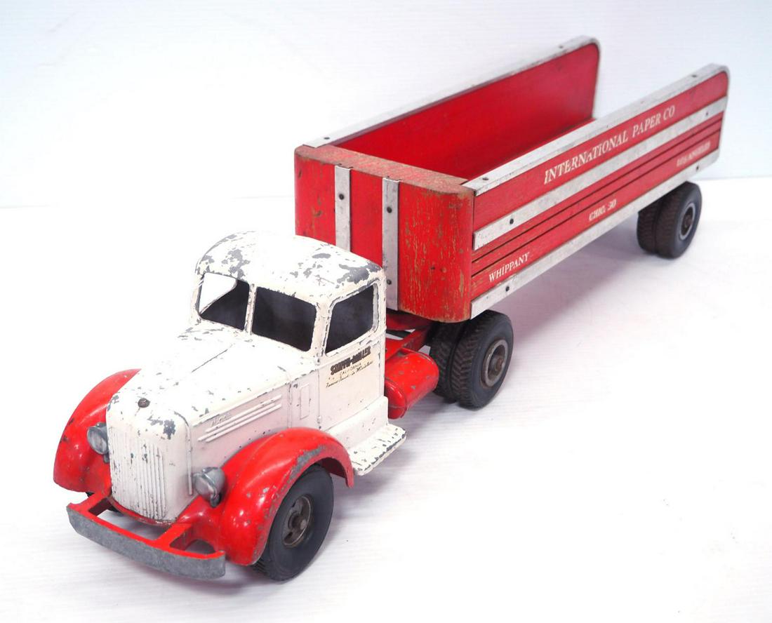 Smith Miller Mack International Paper Co. Semi (1 of 4)