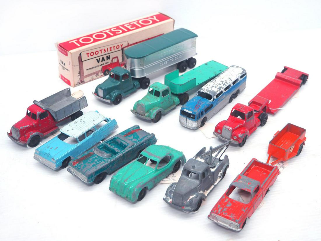 (11) Tootsie Toys (1 of 6)