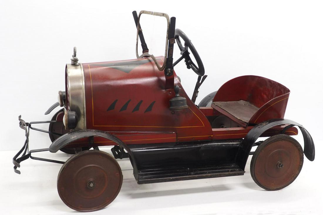 American National Oldsmobile pedal car (1 of 7)
