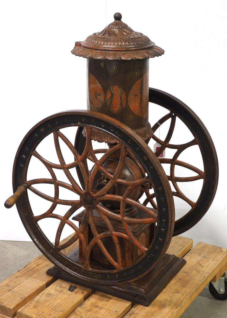 Swift hand-crank coffee mill (1 of 5)