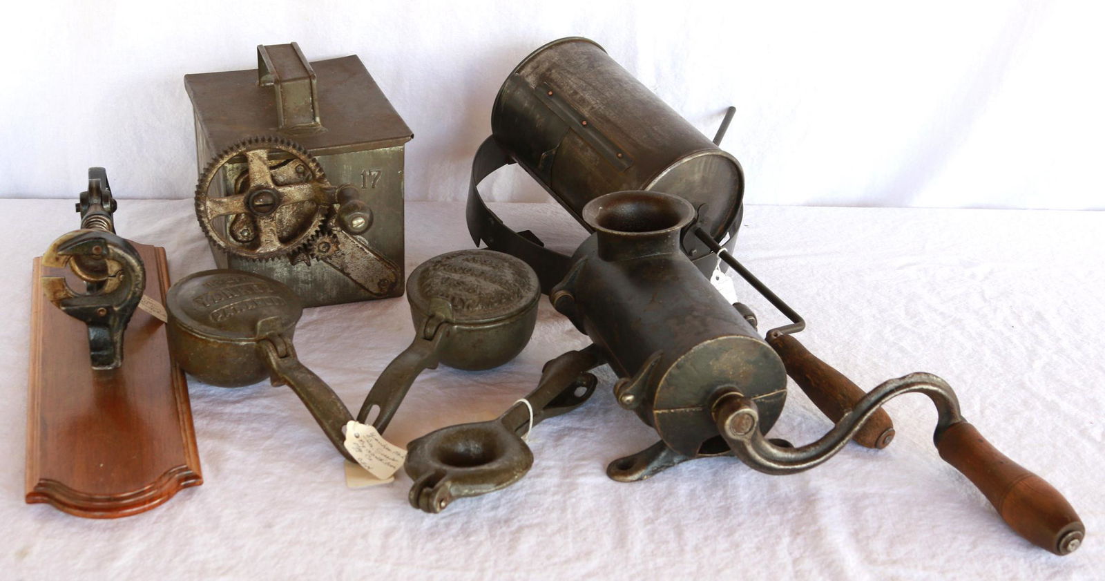 Country Kitchen Collectables (1 of 5)