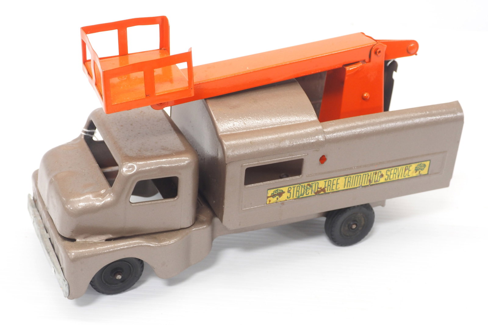 Structo Tree Trimming Service Truck: Structo Tree Trimming Service Truck