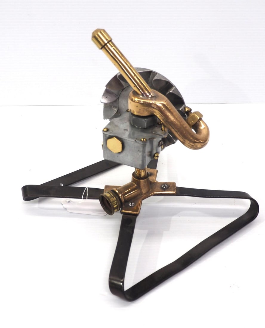 Double-head rotating cannon sprinkler: Double-head rotating cannon sprinkler, 10"x9"x10"H