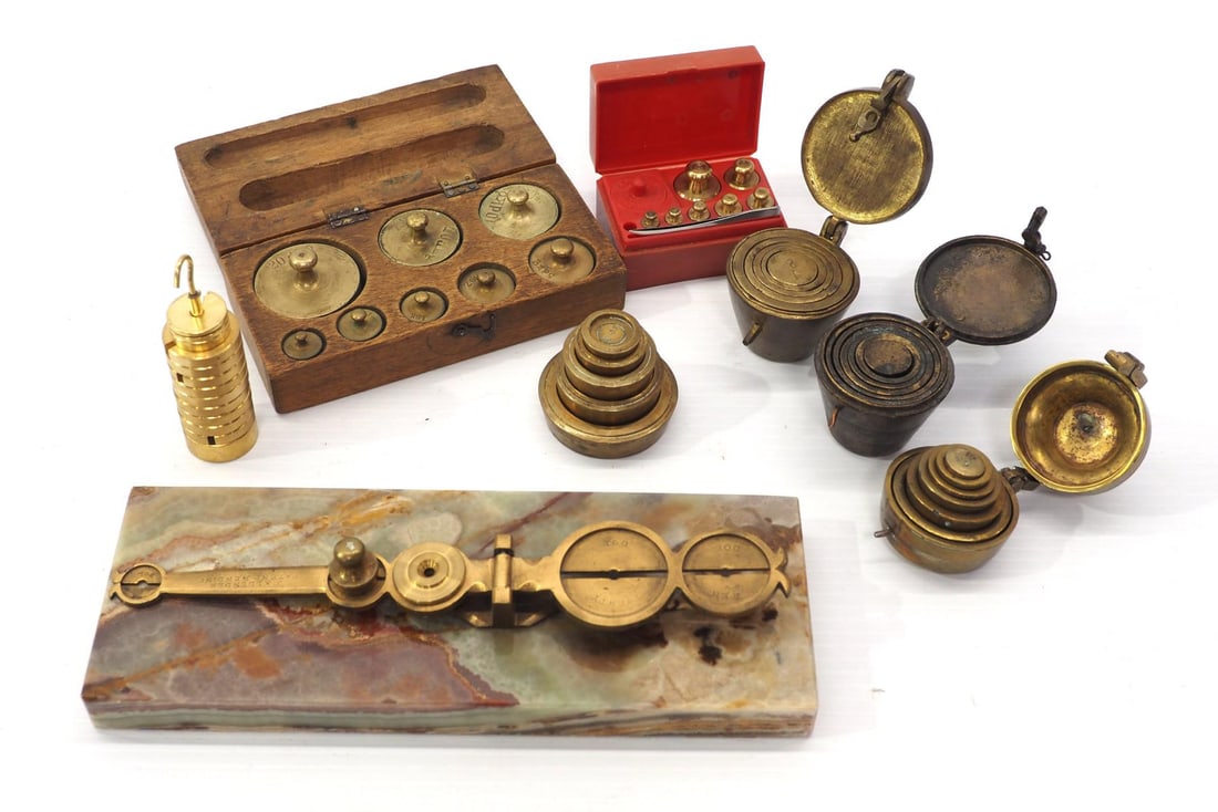 Brass scale weights and small scale (1 of 4)
