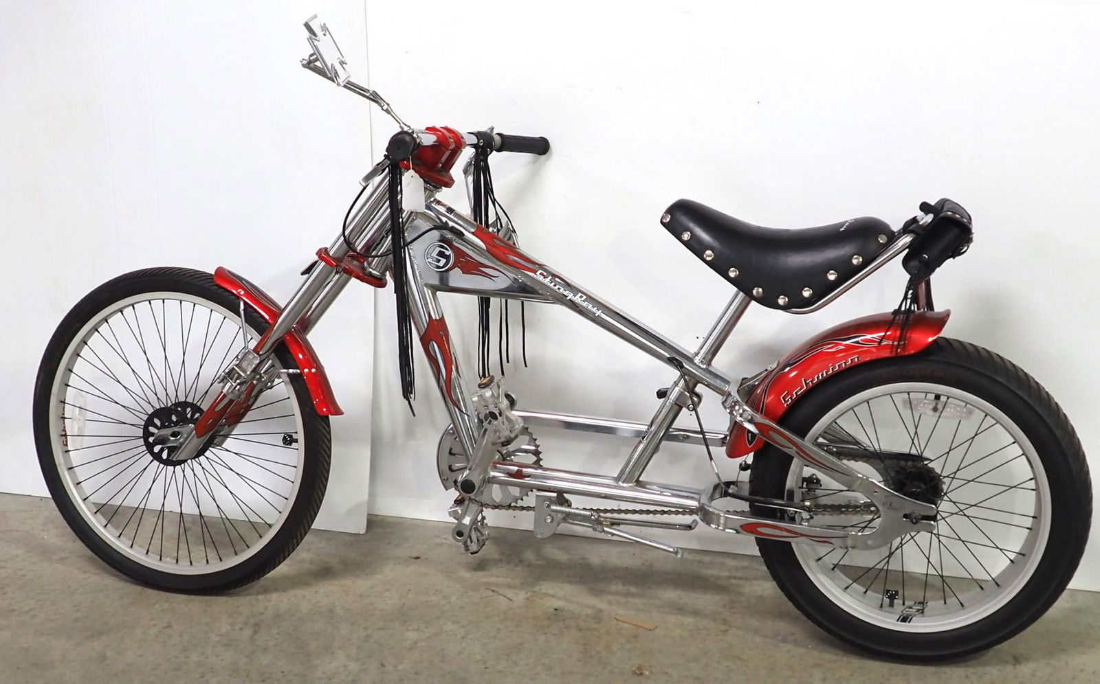 2005 Schwinn Sting Ray Bicycle Auction