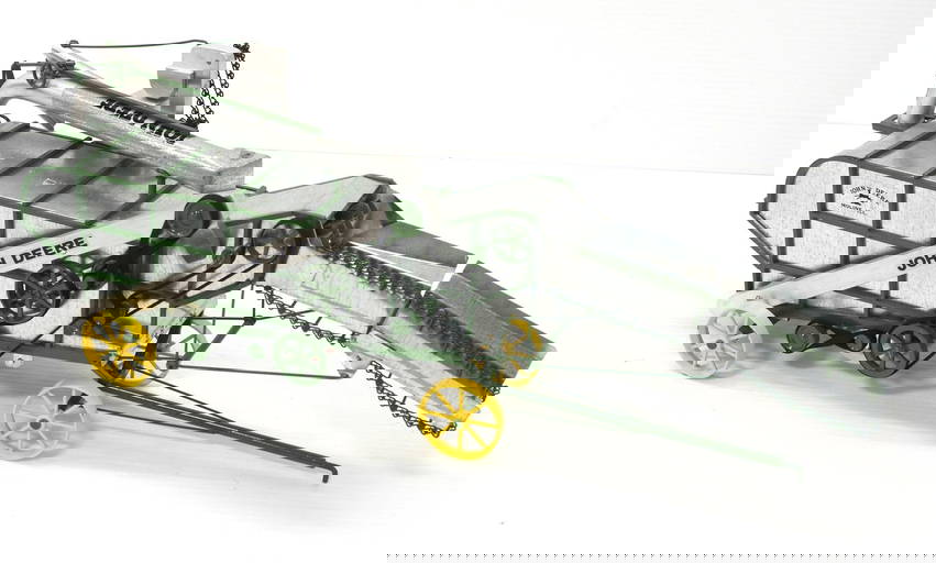 "pauley" John Deere Thrashing Machine