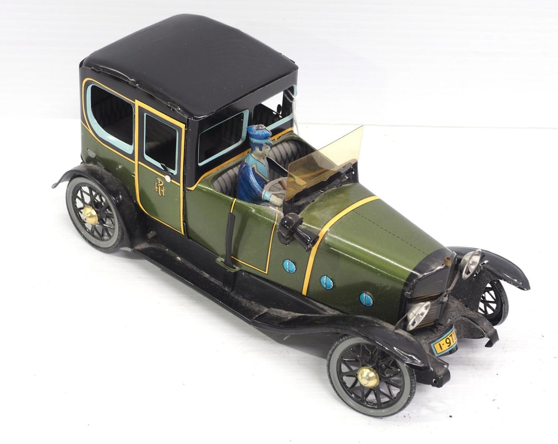 Tin Paya Wind Up Limousine