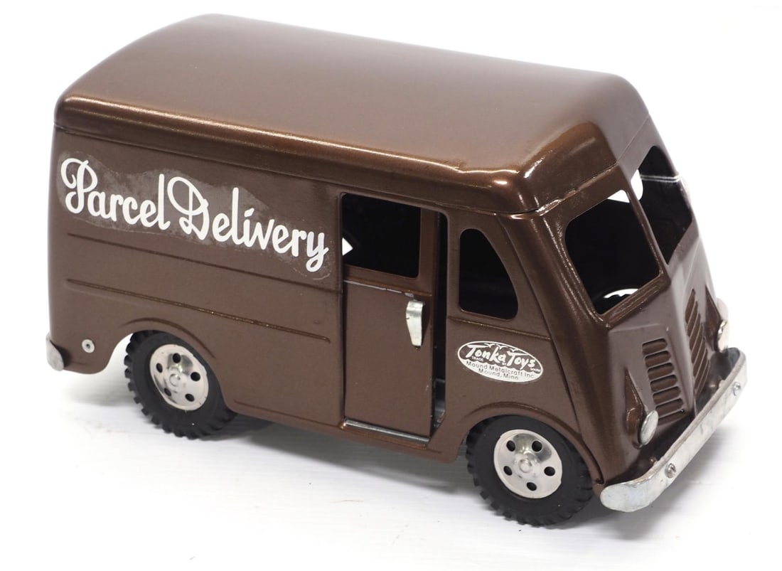 Custom Tonka Parcel Delivery Van (1 of 3)