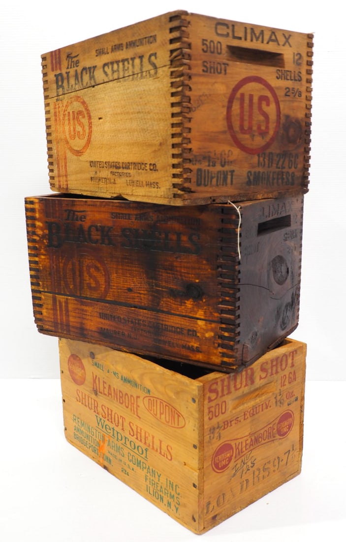 (3) Wooden shotgun shells shipping boxes (1 of 3)